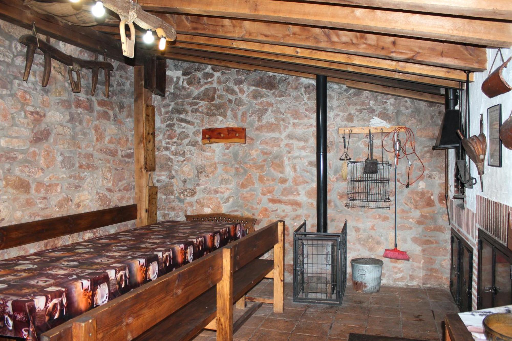 Gasthaus La Chimenea De Soria I Y I I Espeja de San Marcelino Exterior foto